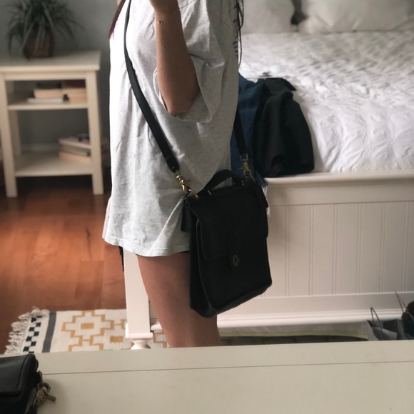 Vintage coach black messenger bag - Picture 6 of 6